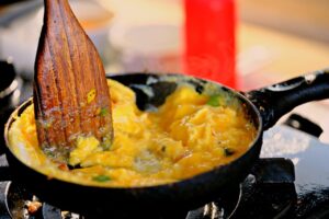 お正月にぴったりの簡単作り置きオムレツのレシピは？